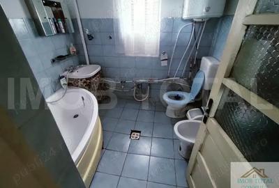 Casă cu 6 camere în Central - 11