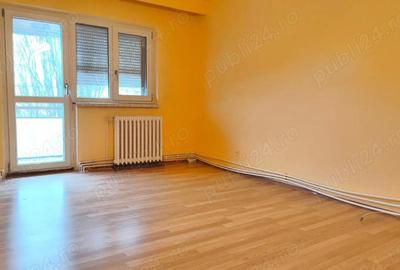 Apartament cu 4 camere decomandat în Bejan - 17