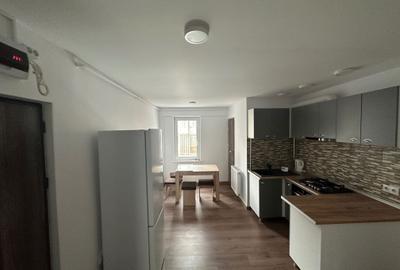 Apartament cu 3 camere decomandat în Central - 4