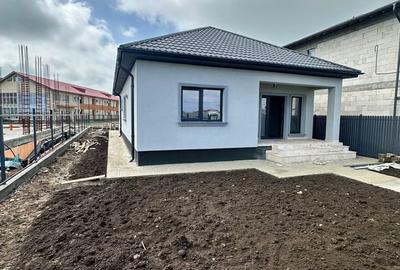 Casă cu 4 camere cu Teren 450 Mp în Cumpăna - 4