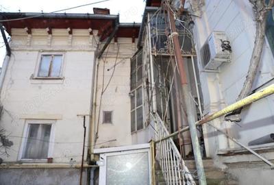 Casă cu Teren 88 Mp în Unirii - 1