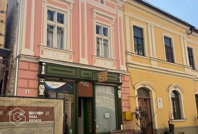 Casă cu 9 camere cu Canalizare în P-ța Unirii - 6