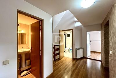 Casă individuală cu 7 camere cu Teren 920 Mp în Periferie - 9