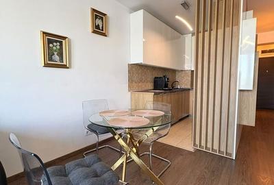 Apartament cu 3 camere în Unirii