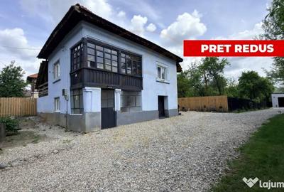 Casă cu 4 camere cu Canalizare în Central - 12