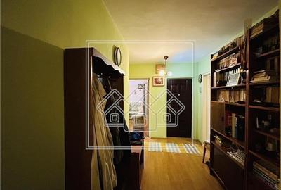 Apartament cu 3 camere decomandat în Ștrand - 17