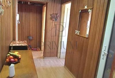 DACIA - 4 CAM - BOXA - CENTRALA/AC - ZONA EXCELENTA- - 4