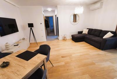 Monarch - Ap de 2 cam - Su:50mp - Centrala prorie - Parcare - Terasa - 2