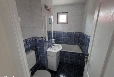 Spațiu comercial, de 50 mp, în 7 Noiembrie - 4