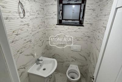 Casă cu 3 camere cu Teren 485 Mp în Central - 2