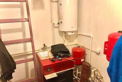 Casă cu Teren 438 Mp în Buturugeni - 5