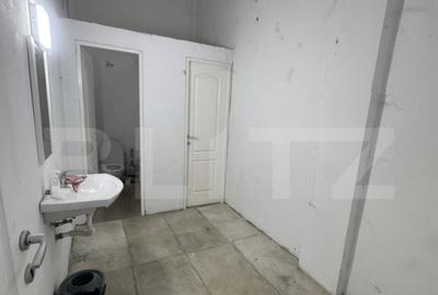 Spațiu comercial, de 69 mp, în Central - 1