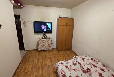 Garsonieră în Titan