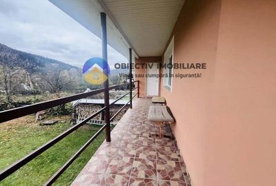 Casă cu 3 camere cu Teren 1453 Mp în Central - 10