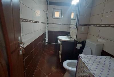 Apartament cu 2 camere decomandat în Central - 1