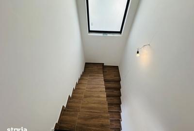 Casă cu 5 camere cu Teren 370 Mp în Central - 16