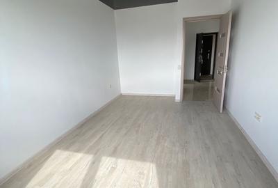 Vanzare Apartament 3 camere | 70,12 mp utili-decomandat-2 băi etaj intermediar - 10