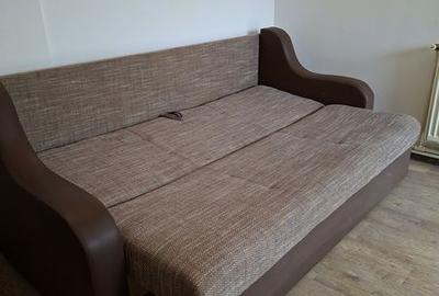 Garsonieră în Titan