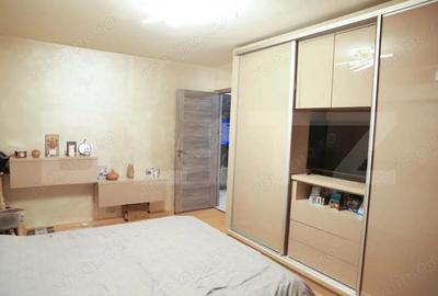 Apartament 3 camere, 54 mp, zona Corni?oiu - 8