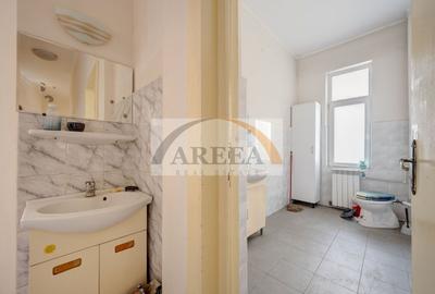 Casă individuală cu 16 camere cu Canalizare în Basarab - 14