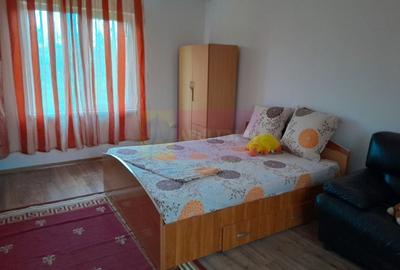 BARCANESTI -  casa +curte+teren 16k mp - 32