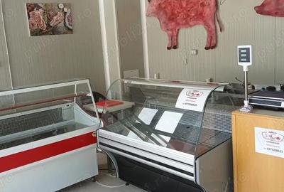 Spațiu comercial, de 1,600 mp, în Central - 1
