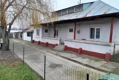Casa de vinzare tariceni - 1