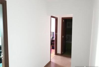 Apartament cu 3 camere decomandat în Unirii Nord - 1