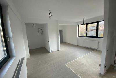 Apartament cu 2 camere decomandat în Central - 8