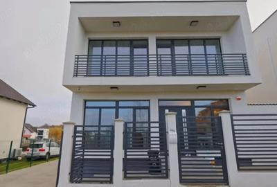 Casă cu 3 camere cu Teren 350 Mp în Spitalul Județean - 10