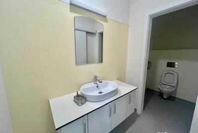 Spațiu comercial, de 146 mp, în Semicentral - 5