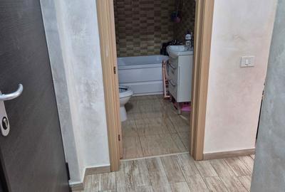 Garsonieră decomandată în Roșu - 4