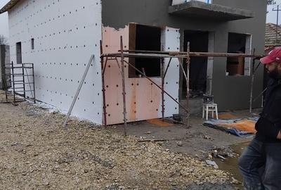 Casă cu 4 camere cu Teren 220 Mp în Lumina - 3