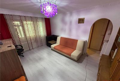 Zona Neagoe Voda - 2 camere - parter - balcon