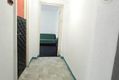 Apartament cu 3 camere semidecomandat în Groapa - 11