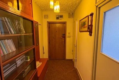 Apartament cu 3 camere decomandat, mobilat în Central - 8