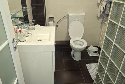 Casă cu 5 camere în Zăvoi - 13