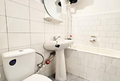 Apartament cu 3 camere semidecomandat în Micro 16 - 8