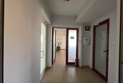 Spatiu salon, cabinet, birou, de la 15mp la 171mp, zona Jumbo - 12