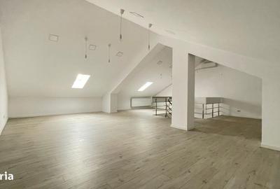 Casă cu 6 camere cu Teren 200 Mp în Central - 10