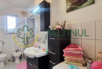 Casă spațioasă în Turnișor - teren 584 mp, apartament secundar, terasă - 8