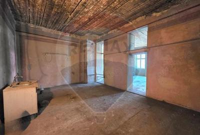 Apartament cu 3 camere semidecomandat în Ultracentral - 13