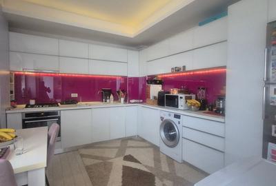 3 Camere, Decomandat, 99 Mp, Imbunatatiri de Lux - 19
