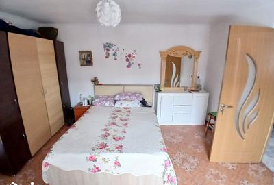 Casă cu 2 camere cu Teren 220 Mp în Rahova - 3