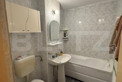 Apartament 3 camere de inchiriat, zona 13 Decembrie - 8