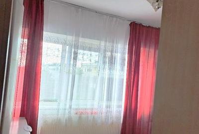 Apartament cu 3 camere decomandat în Radu Negru - 3
