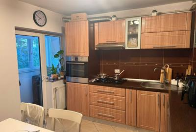 Apartament cu 3 camere în Micro 5 - 2