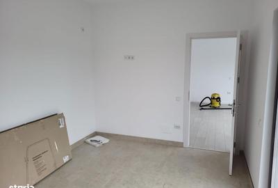 Casă cu 3 camere cu Teren 450 Mp în Central - 8