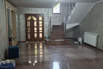 Casă cu 4 camere în Șendreni - 1