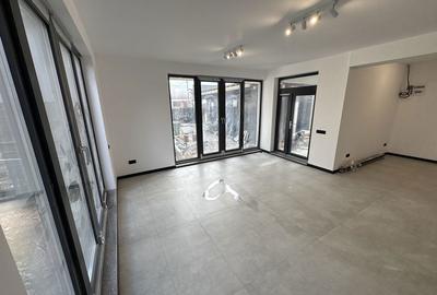 Spațiu comercial, de 220 mp, în Ultracentral - 6